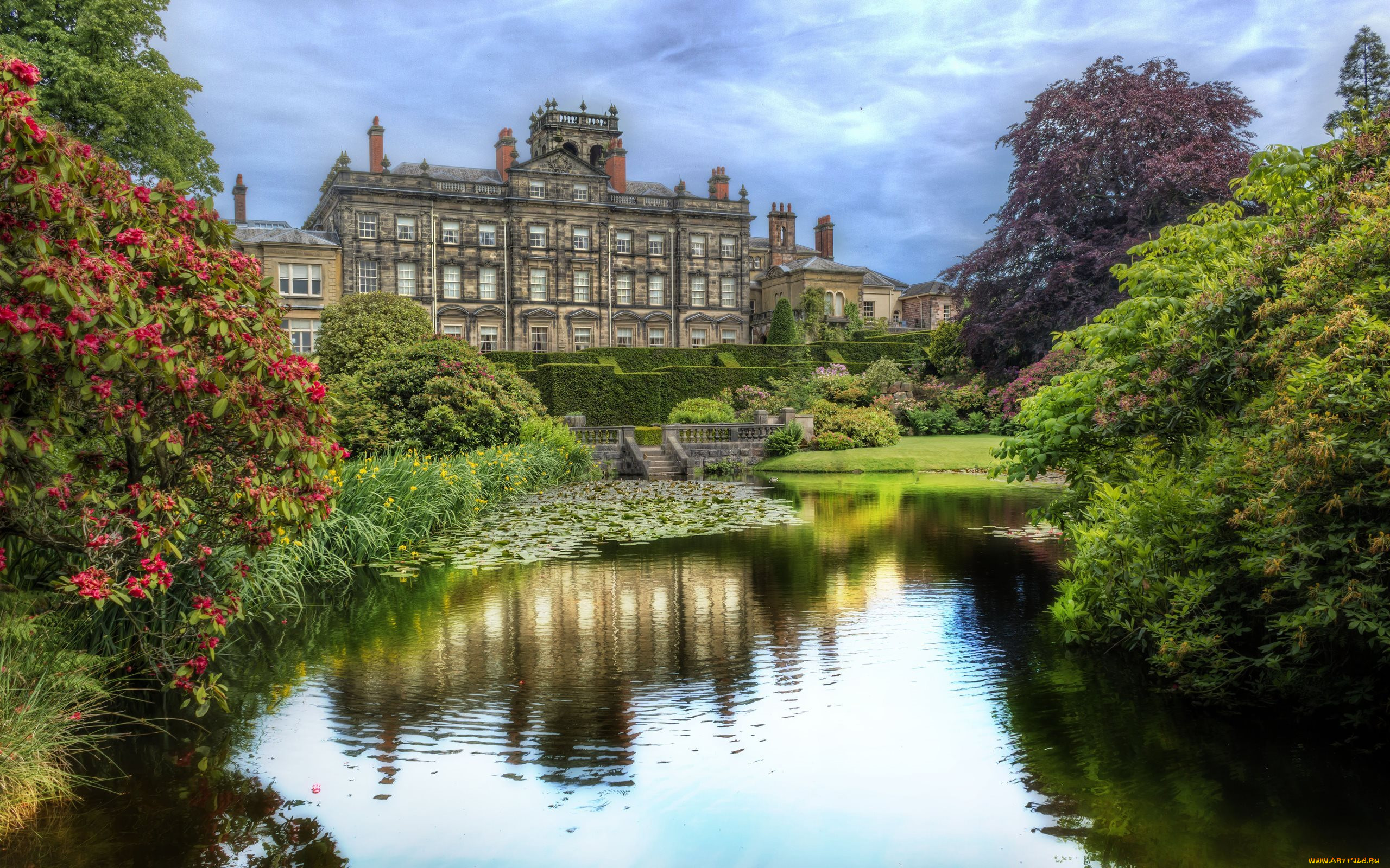 England green. Парк Трентам Гарденс Великобритания. Хогвуд парк Англия. Ланселот Браун пейзажный парк. Сток он Трент Англия.